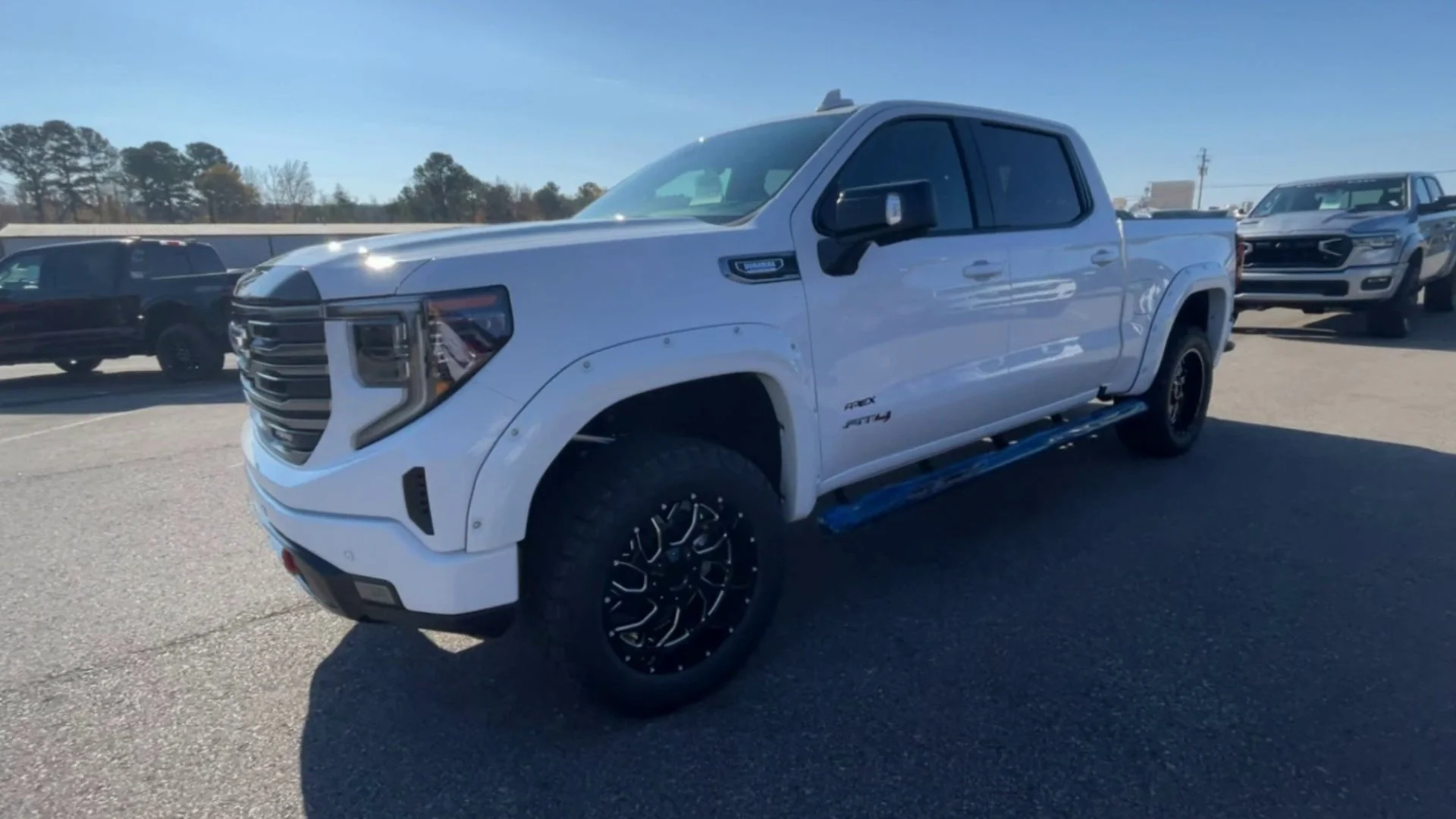 Thumbnail 4